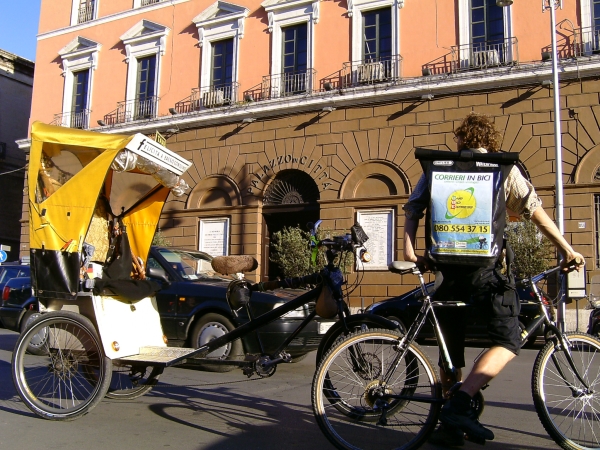 viaggio in risciò - Bari, Palazzo di Città, ovvero Municipio
