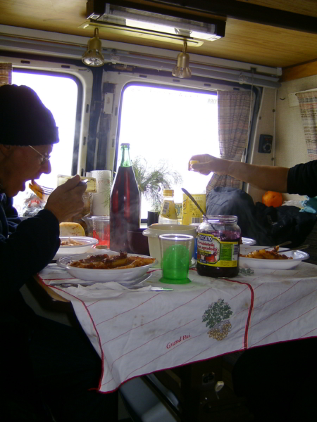 a pranzo in camper